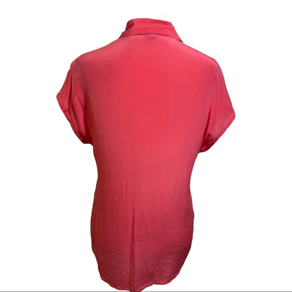 Tommy Bahama silk pink button front blouse. Size S/P. Short sleeve. Summer Small - Picture 4 of 9
